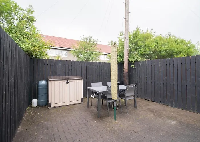 Clydebank 2 Bedroom Glasgow