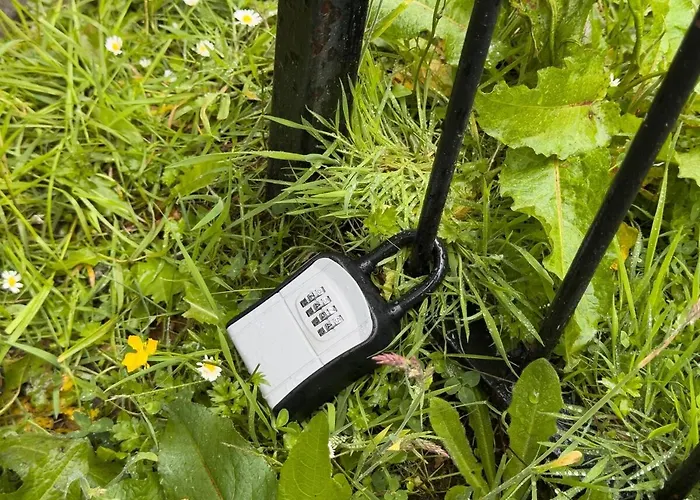 Clydebank 2 Bedroom Glasgow