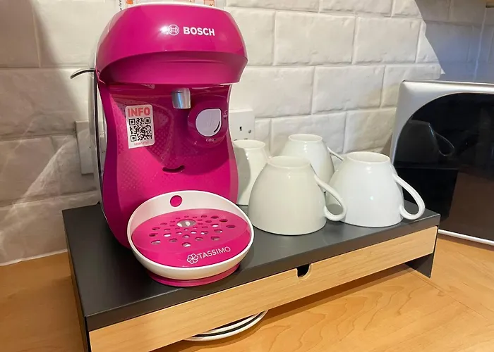 Elegant 3br House In גלאזגו