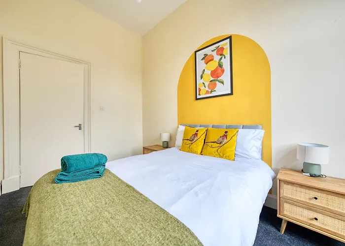 Group 4br Sleeps 11 Near Ibrox Parking Lejlighed Glasgow