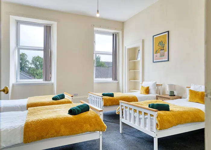 Lejlighed Group 4br Sleeps 11 Near Ibrox Parking Glasgow