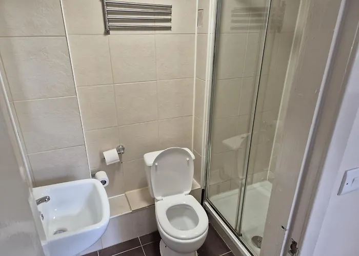 בית הארחה House 3*