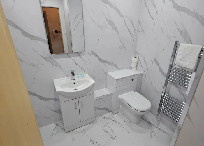 2 Bed Renfield St Center Apartament *