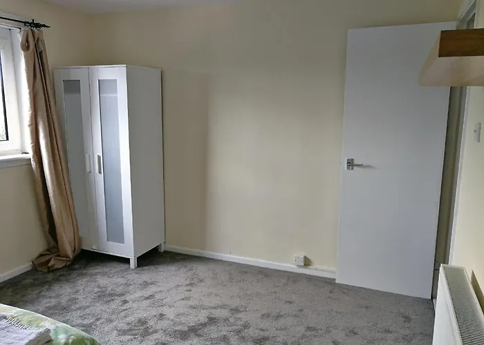 Апартаменты Three Bedroom Глазго