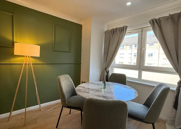 ベッド・アンド・ブレックファスト Luxurious 2 Bedroom, 8 Mins From Centre グラスゴー