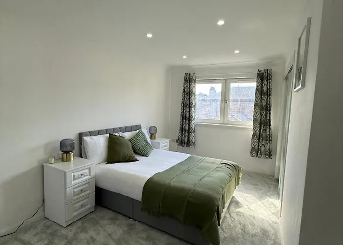 ベッド・アンド・ブレックファスト Luxurious 2 Bedroom, 8 Mins From Centre グラスゴー