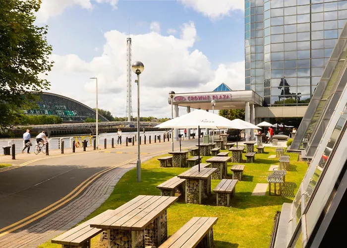 Hotel Crowne Plaza By Ihg 4*