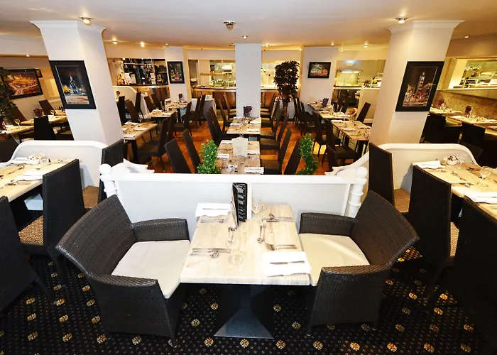 Glynhill & Near Airport Glasgow