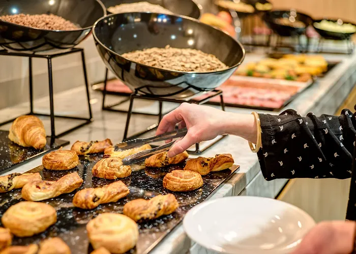 Ξενοδοχείο Apex Of 4*