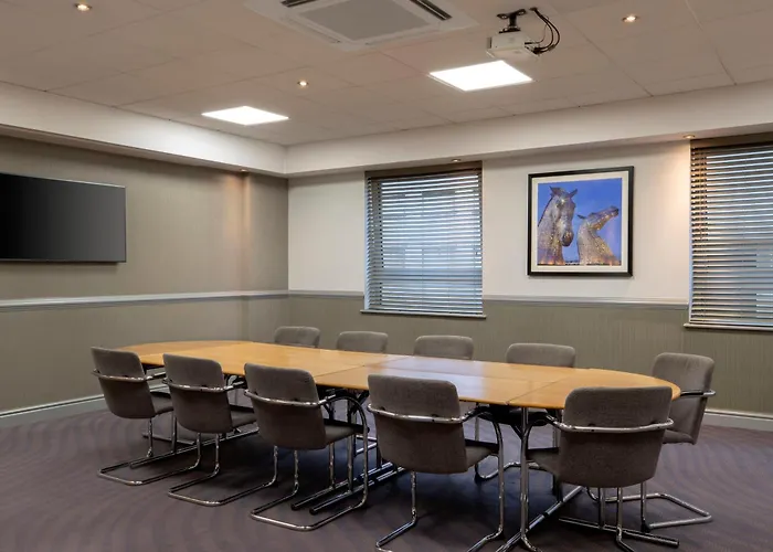 Hotel Leonardo Royal 4*