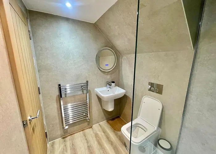 Three Bedroom In Centre Apartamento