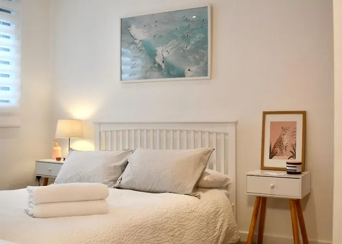 Private And Bathroom In Shared Flat With Parking 格拉斯哥