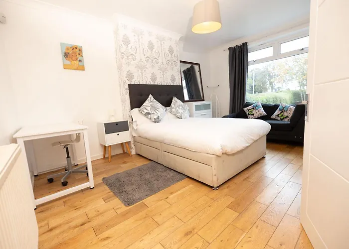 Knightswood Nyaraló Glasgow