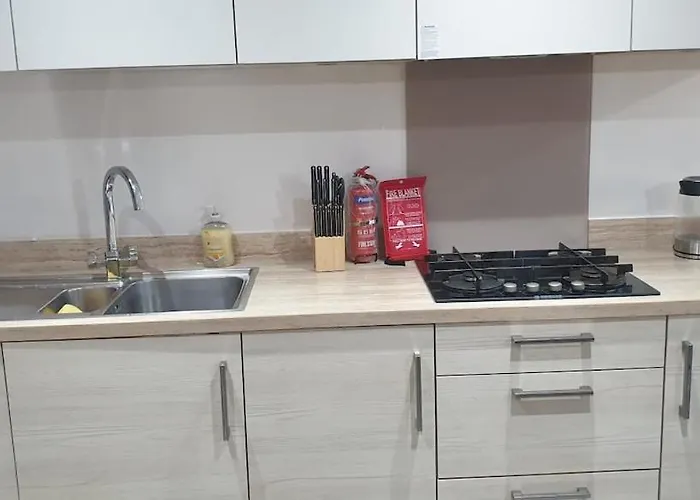 Oatlands Oasis-free Parking-2 Minutes From M74 *