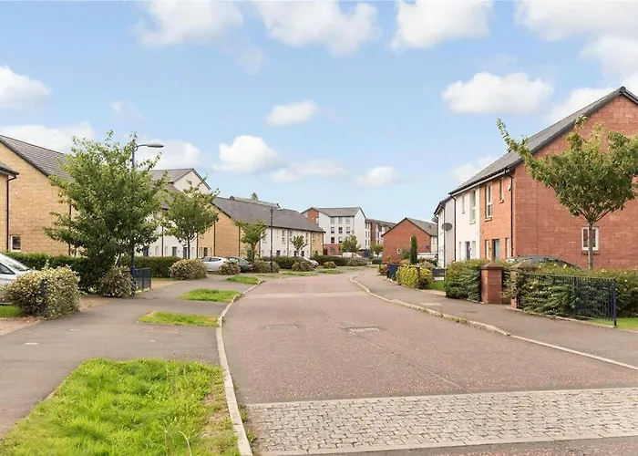 Semesterbostad Oatlands Oasis-free Parking-2 Minutes From M74 *