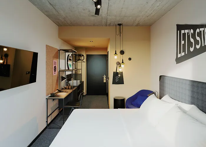 The Social Hub Hotel