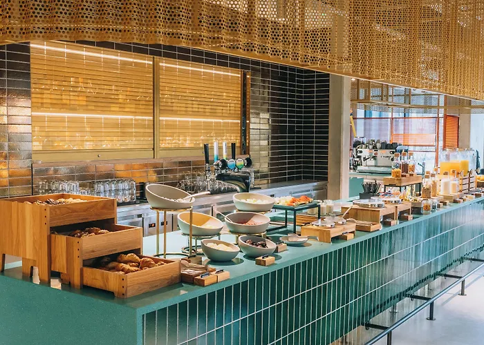 The Social Hub Hotel 4*