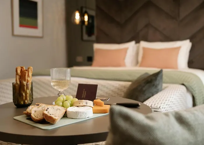 The Wellington By Adina Glasgow