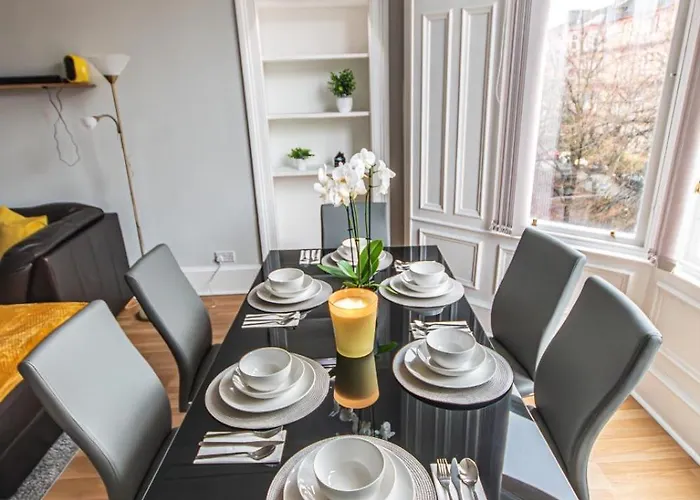 Apartment Free Pool Table Cinema Tabletennis Airhockey *