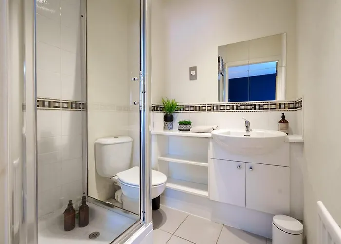 5 Bed Finnieston Skyhigh Duplex With Parking アパート *