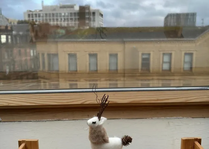 Retreat On Sauchiehall Street