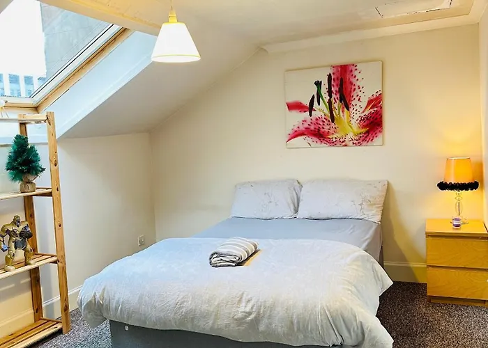 Homestay Retreat On Sauchiehall Street *