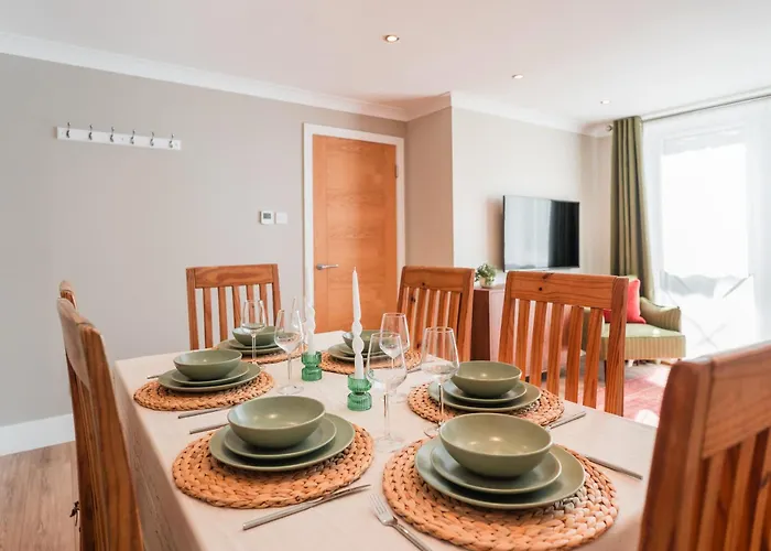 Henderson House - West End 3 Bedroom Family * Glasgow