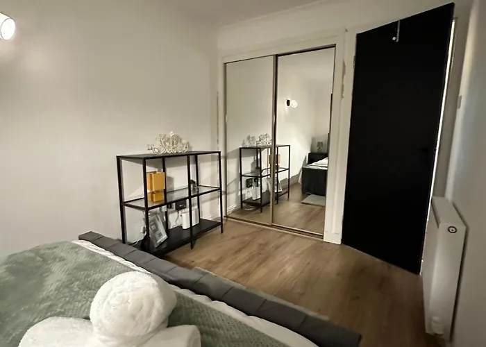 Hydro Secc House 10 Minute Walk