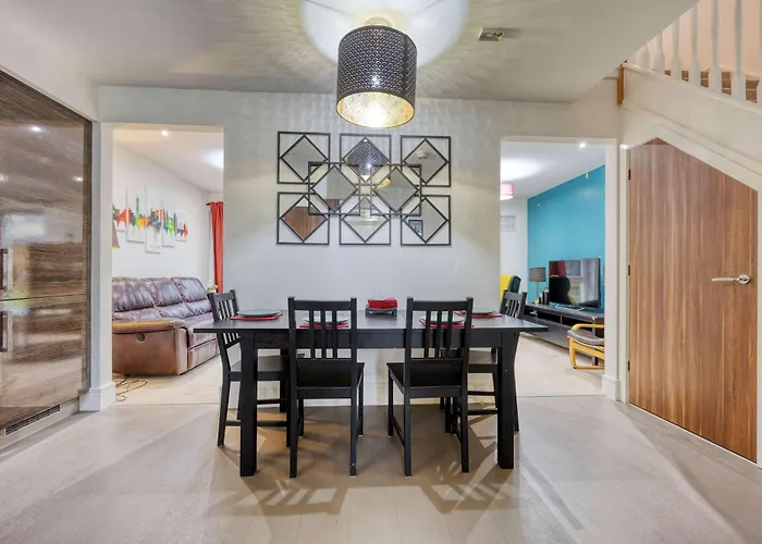 Family Getaway In Southside *