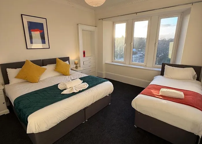 Spacious Tenement With Free Parking Апартаменты Глазго