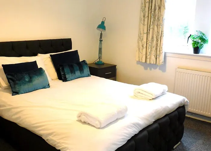 Apartment Bright 3 Bed Overlooking The Clyde Sec & Hydro Glasgow