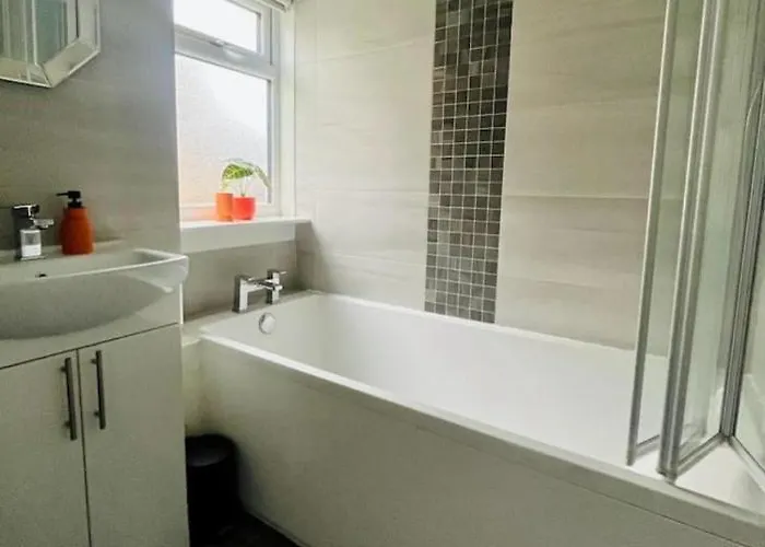 Clyde Fifty Two - 글라스고