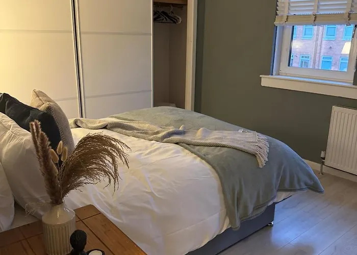 Cosy Barrowlands Stay-spacious & Free Parking דירה גלאזגו