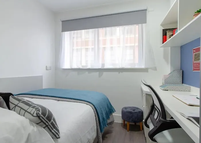 Apartment Collegelands In *