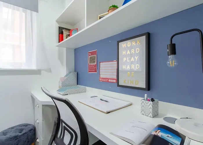 Apartment Collegelands In