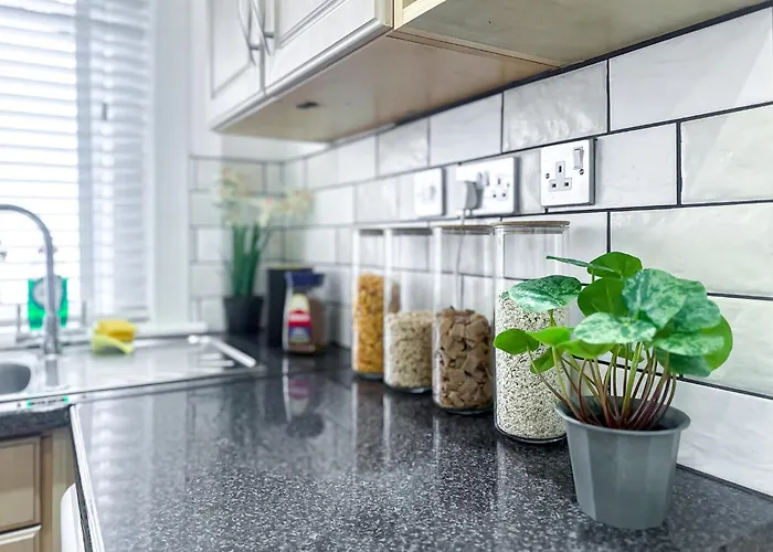 Daire Quite And New House, Commore Drive Glasgow