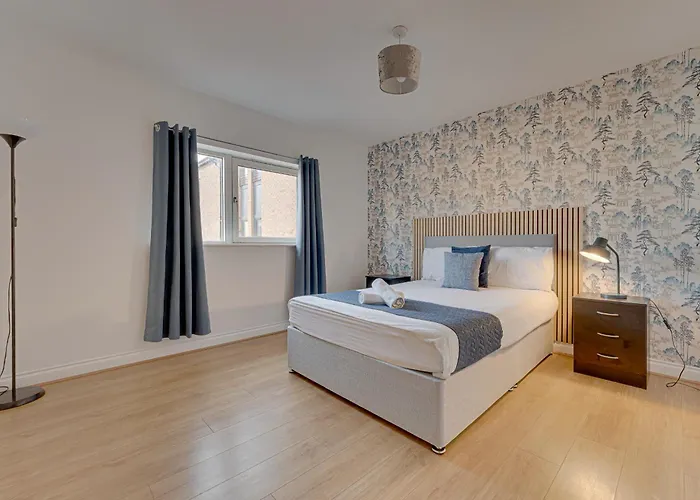 The Ovo Hydro Penthouse With Free Parking