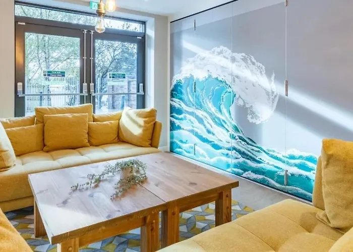 Lägenhet For Students Only West End In