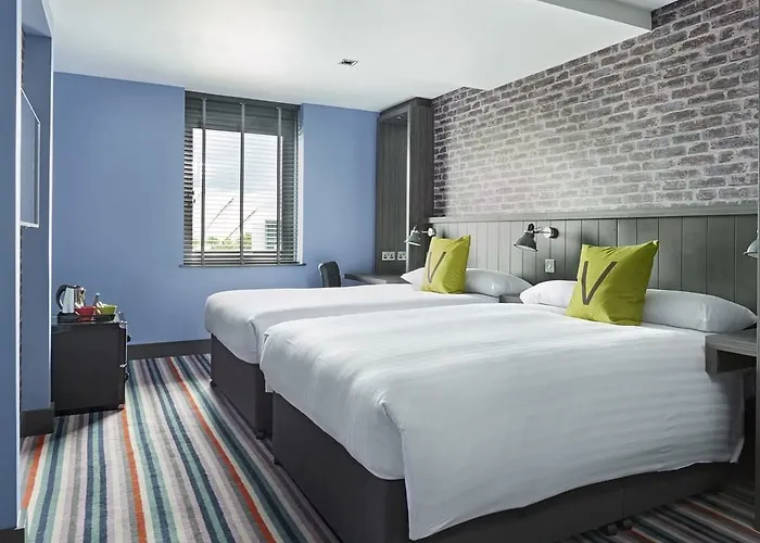 Village 4* Glasgow