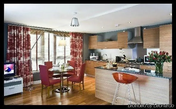 Dreamhouse Centre * Glasgow