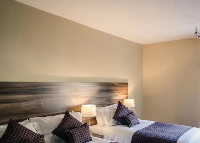 Royal West End Hotel