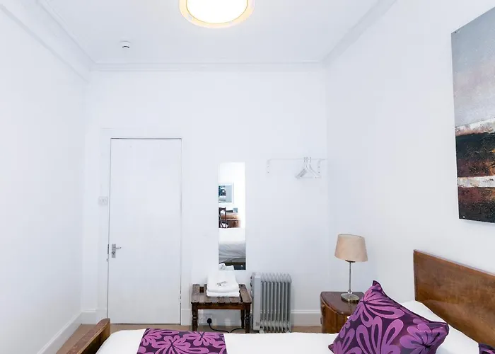 Oyo Lochinvar Ξενοδοχείο