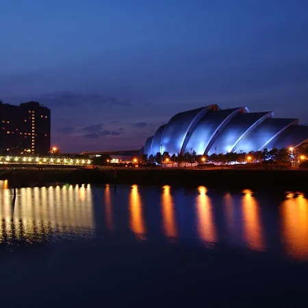 Hilton Garden Centre Hotel