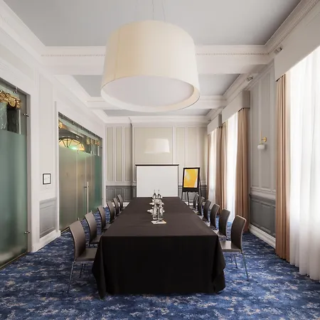 Voco Grand By Ihg 4*