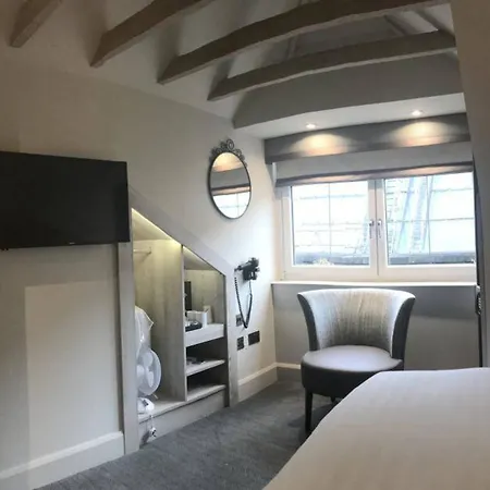 Rennie Mackintosh - Station Hotel 3*