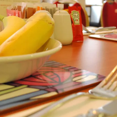 Rennie Mackintosh - Station Hotel