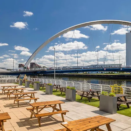 Hilton Garden Centre 4* Glasgow