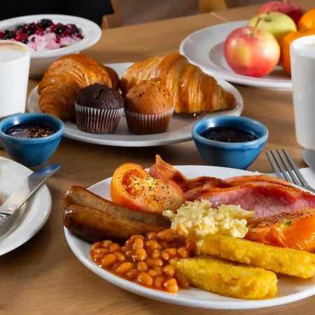 Express - - Ctr Riverside By Ihg Hotel Glasgow