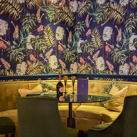 Voco Grand By Ihg Hotel 4*