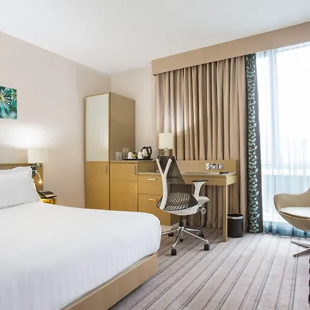 Hotel Hilton Garden Centre 4*